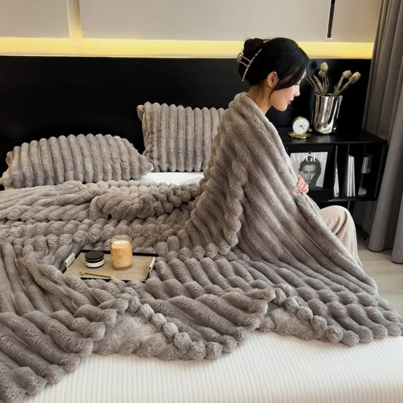 Artificial Rabbit, Plush blanket in grey/white.
